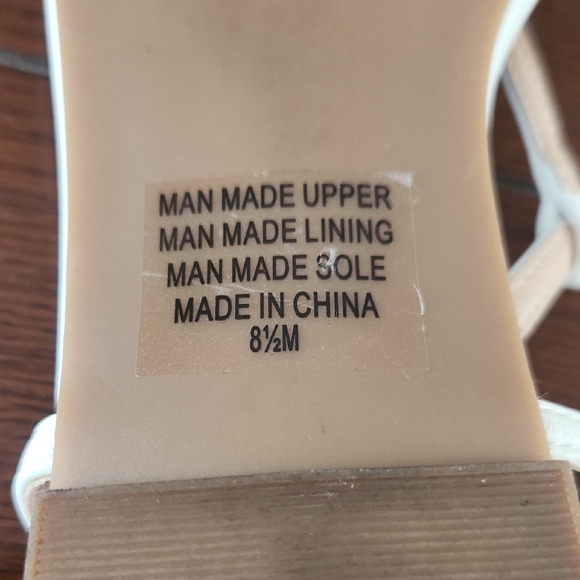 Elegant White Strappy Sandals - Picture 8 of 8